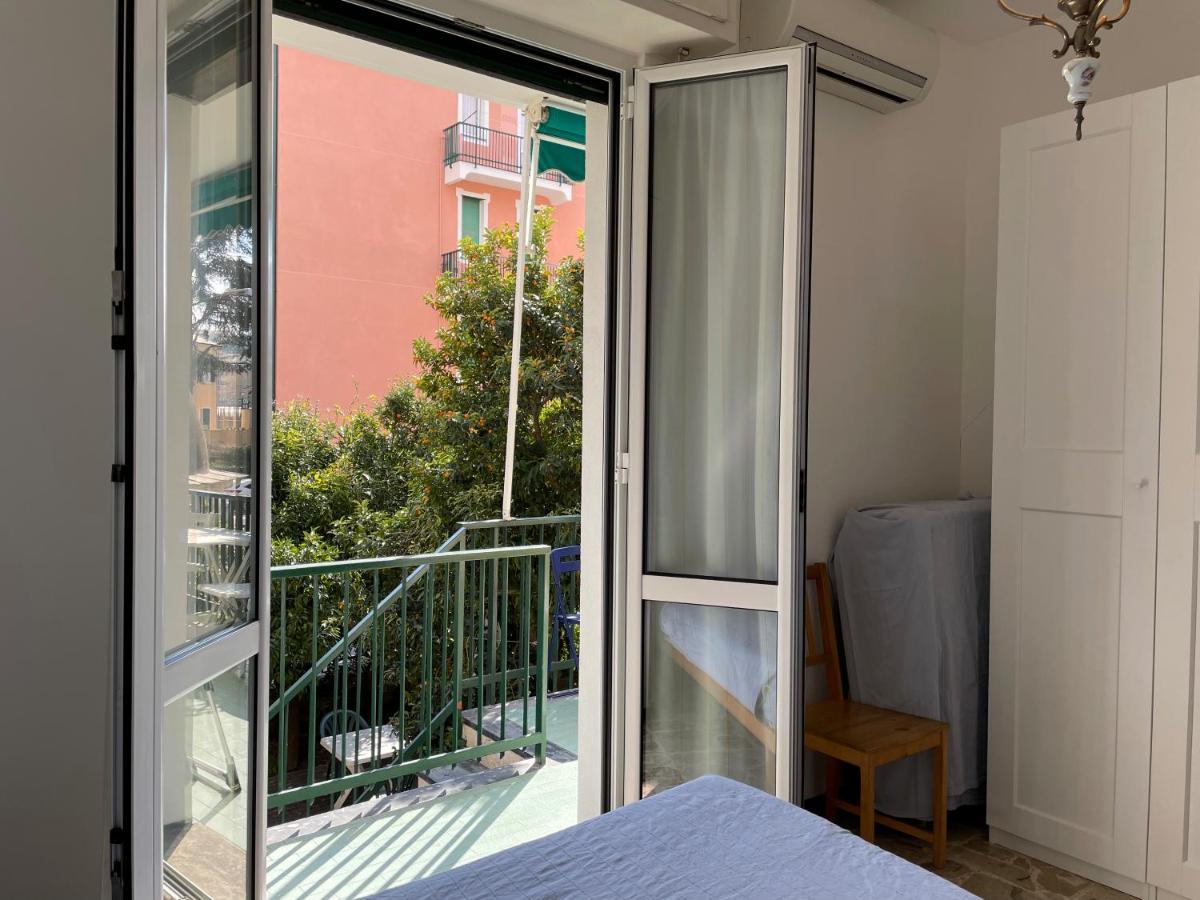 Appartamenti Con Giardino E Posto Auto Per Famiglie Финале Лигуре Екстериор снимка